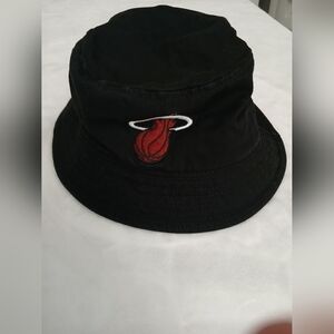 Mitchell & Ness Miami Heat Bucket Hat